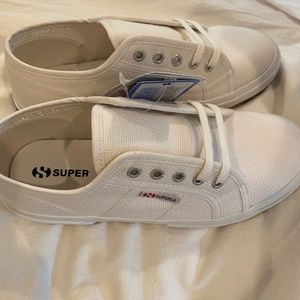 Superga Kids Classic Cream Sneakers